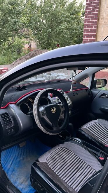 электромобиль в рассрочку в бишкеке: Представляем салон автомобиля Honda с интерьером, выполненным в темных
