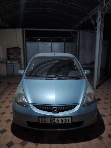 самая дешёвая машина: Honda Jazz: 2007 г., 1.4 л, Автомат, Бензин, Седан