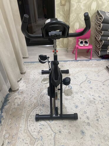 велотренажор бу: Шаардык велосипед, Велосипед алкагы S (145 - 165 см), Колдонулган