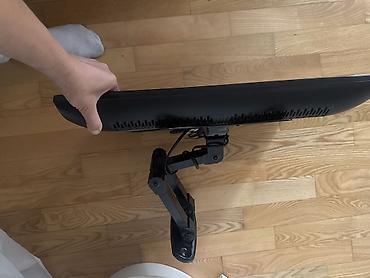 Elektronika: Samsung monitor/TV – Model: LA22D400E1M (Type No: LA22D400) - Ekran — 3
