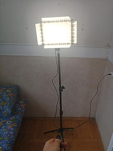 led işıq tripod: Video və foto çəkilişləri üçün LED işıq paneli stativlə birlikdə — 3