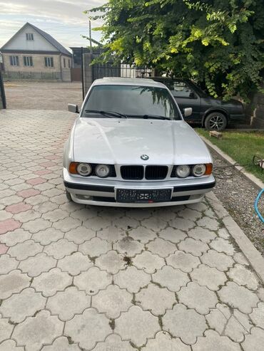 машина бмв е34: BMW 540: 2.5 л, Механика, Бензин, Седан