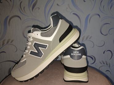 Кроссовки и спортивная обувь: Мужские кроссовки, 43, New Balance, Новый, цвет - Серый