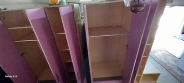Ormari: Dva Plakara 237cm visina 130cm sirona po 160eu.prevoz vas ili uz — 2