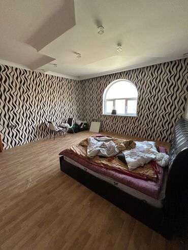 Həyət evləri və villaların satışı: Novxanı 7 otaqlı, 250 kv. m, Orta təmir — 6