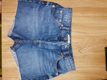 pull and bear farmerke: S (EU 36), Jeans, color - Light blue, Single-colored