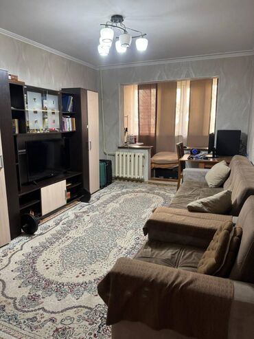 квартиры в канте продажа: 3 комнаты, 58 м², 104 серия, 1 этаж, Косметический ремонт
