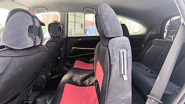 Honda: Honda Stream: 2001 г., 2 л, Механика, Бензин, Минивэн — 7