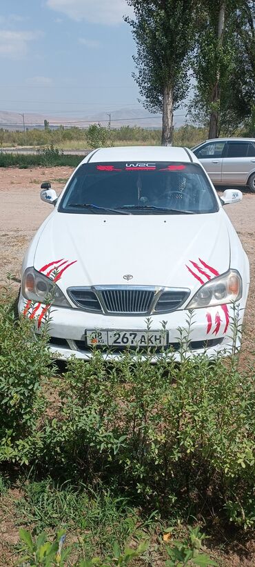 генезис машина цена: Daewoo Magnus: 2001 г., 2 л, Механика, Бензин, Седан