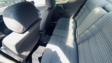 transporter multivan: Volkswagen Vento: 1993 г., 1.8 л, Механика, Бензин, Седан — 5
