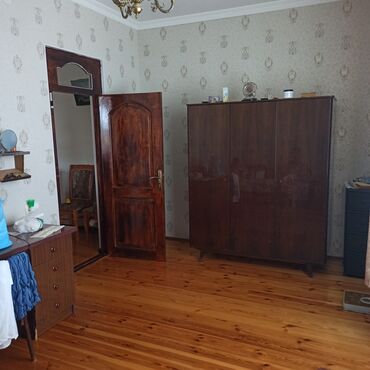 Həyət evləri və villaların satışı: 4 otaqlı, 142 kv. m, Kredit yoxdur, Orta təmir — 9