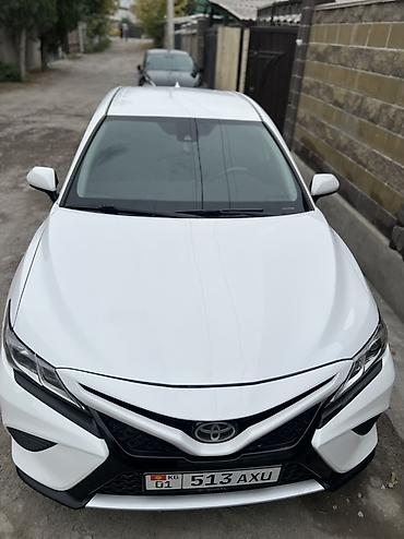 Toyota: Toyota Camry: 2020 г., 2.5 л, Автомат, Бензин, Седан — 2