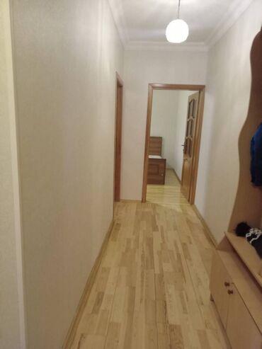 Uzunmüddətli kirayə mənzillər: Binəqədi rayonu,9mkr, . 26, 18 nömrəli avtobusların son dayanacağına — 5