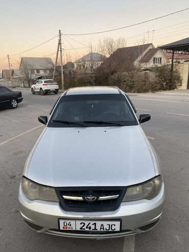 Daewoo: Daewoo Nexia: 2009 г., 1.6 л, Механика, Бензин, Седан — 2