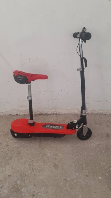 трюковой самокат купить в баку: İşlənmiş Elektrik samokat 6", 251 - 350 Vt, 16 - 25 km/s, Ünvandan götürmə, Ödənişli çatdırılma