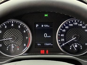 Hyundai: Hyundai Avante: 2019 г., 1.6 л, Вариатор, Бензин, Седан — 10