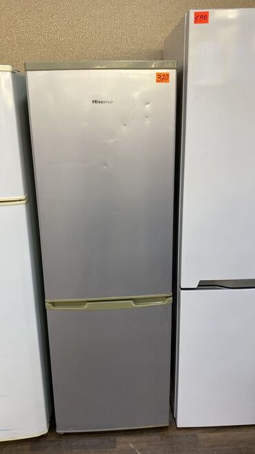 Duxovkalar: 2 qapılı Hisense Soyuducu Satılır, rəng - Boz