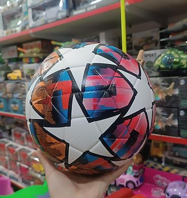topu: Futbol topu – uşaqlar və böyüklər üçün oyun və məşq üçün uyğundur. - — 2