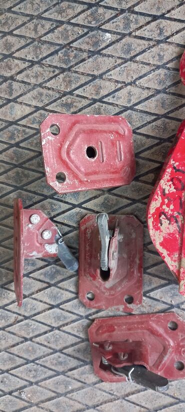 Digər texniki əl alətləri: Telfer və apalovka tutacağları - Şamaxinkada sürücüyə 40 manat verib — 8