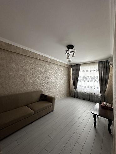 emlak gence: 2 otaqlı, Yeni tikili, 70 kv. m — 1