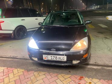 Ford: Ford Focus: 2001 г., 1.6 л, Механика, Бензин, Седан