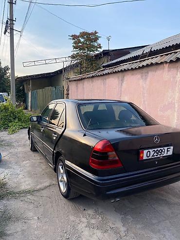 small car: Mercedes-Benz C-Class: 1994 г., 2.8 л, Автомат, Бензин, Седан — 5