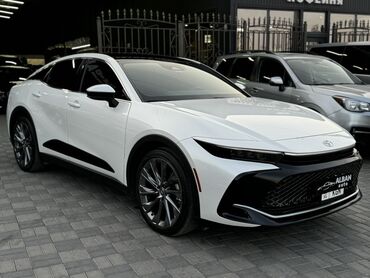 работа в оше продавец: Toyota Crown: 2023 г., 2.5 л, Автомат, Гибрид, Кроссовер