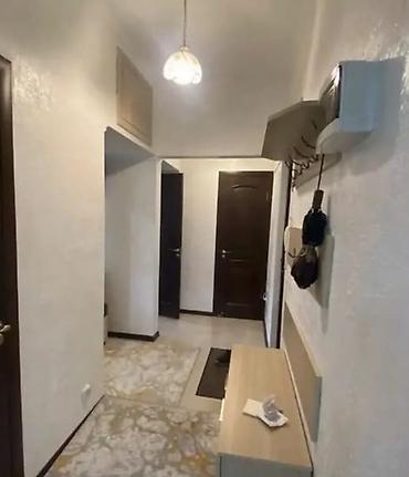 сдаю квартира улан 2: 2 комнаты, 67 м², Улан-2 мкр 106 серия улучшенная, 2 этаж, Евроремонт — 1