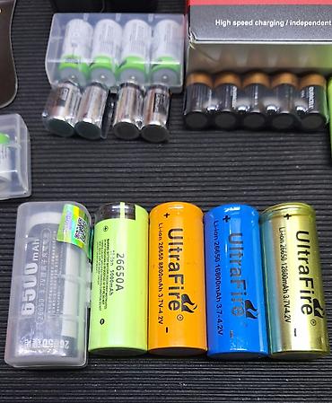 Зарядные устройства: Набор аккумуляторов и зарядных устройств для фонарей, электроники и — 5