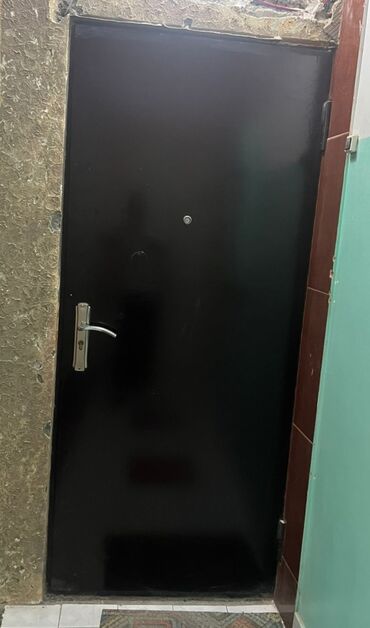 qapı naliçnik: Mənzil üçün İşlənmiş Giriş qapısı 90x205 sm With peephole, Zəmanətsiz, Ödənişli quraşdırma, Ünvandan götürmə