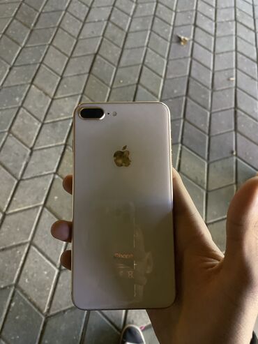 Apple iPhone: IPhone 8 Plus, 64 GB, Qızılı, Barmaq izi