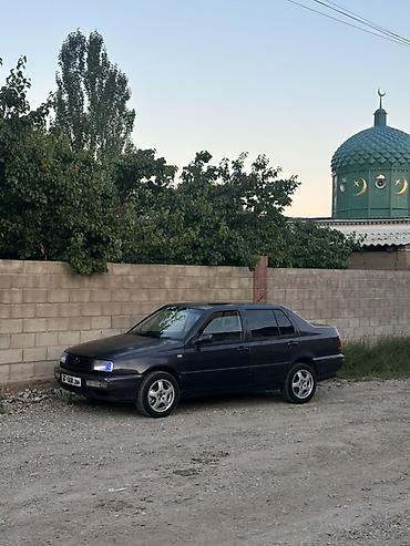 мотор нексия 1: Volkswagen Vento: 1993 г., 2 л, Механика, Бензин, Седан — 1