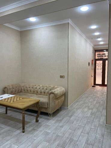 Kommersiya daşınmaz əmlakının satışı: Xırdalanda obyekt satılır. Mərkəzdə bazarın yanındakı binaların — 10