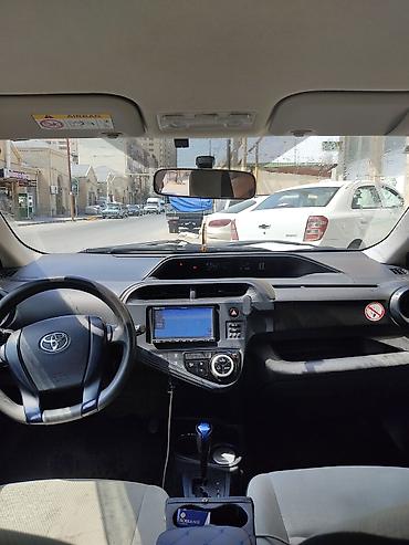 Toyota: Toyota Aqua hibrid hetçbek - Rəng: ağ - Korpus: 5 qapılı hetçbek — 7