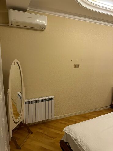 Günlük kirayə mənzillər: 3 otaqlı, Nəsimi r. r-nu — 12