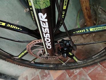 Dağ velosipedləri: Crosser dağ velosipedi Xüsusiyyətlər: - Alüminium hardtail çərçivə — 9