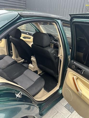 Volkswagen: Volkswagen Bora: 1998 г., 2.3 л, Механика, Бензин, Седан — 7