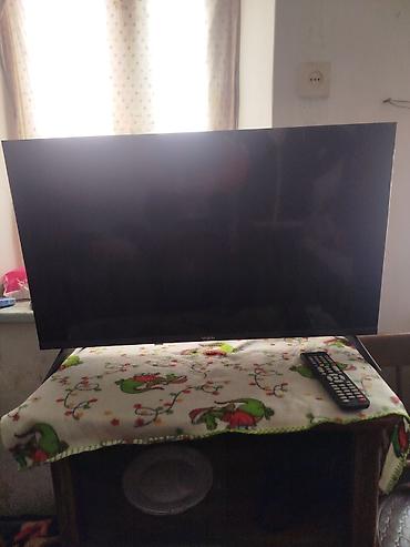 Телевизор Vison (LED), диагональ примерно 40–43". Узкие рамки, плоская