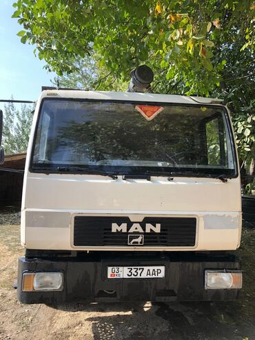 дом на колесах авто: Грузовик, MAN