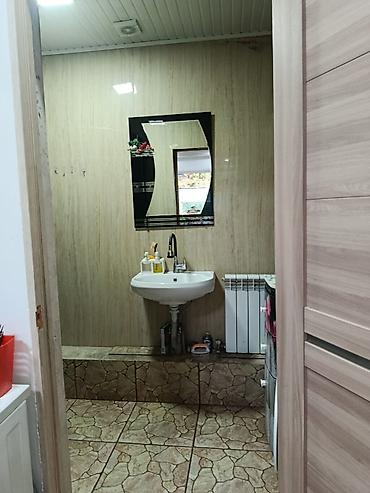 3: Продается пол дома. Район ГЭС-2. Участок по документам 5 сот. Рядом — 6