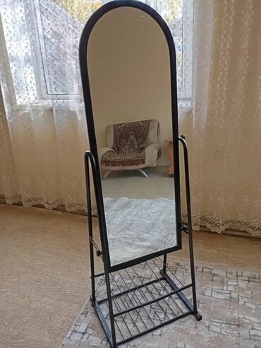 купить стульчик для кормления икеа: Продаю зеркало, в хорошем состоянии. Железная основа дарит уверенность
