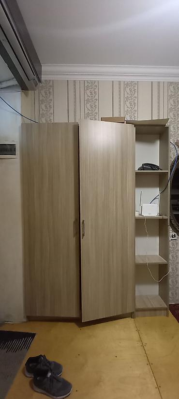 2 mertebe ev: Inşaatçilar m/s 5 deq piyada yol,heyet evinde umumi yataq 2 otagi her — 9