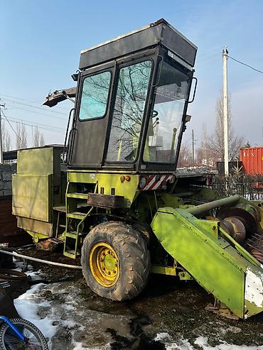 john deere трактор: Самоходный кормоуборочный комбайн с подборщиком и жаткой в комплекте — 2
