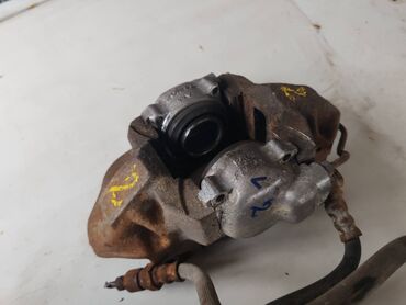 Auto delovi: Kočiona klešta leva i desna Lada 7 Riva broj 2. Polovna, očuvana — 4