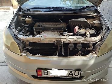 Транспорт: Toyota Ipsum: 2003 г., 2.4 л, Автомат, Бензин, Минивэн — 2