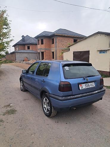 срочно только нал: Volkswagen Golf: 1993 г., 1.8 л, Механика, Бензин, Хэтчбэк — 3