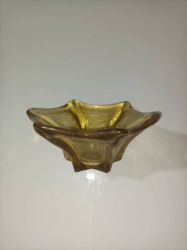 beli tepih: Bowl, color - Yellow, Used