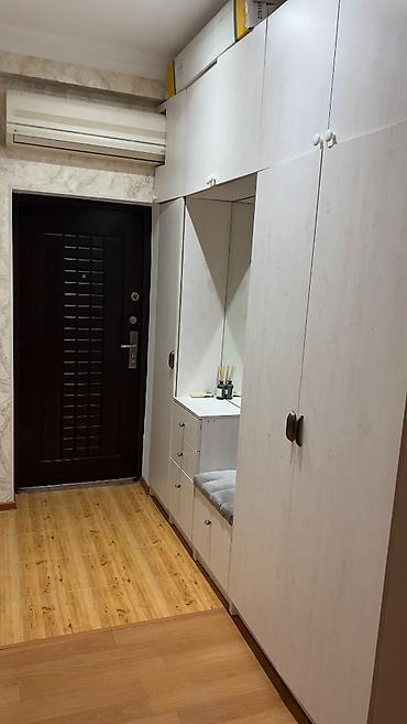 Квартиры: 2 xanım otaq yoldaşı axtarılır — müasir və rahat mənzil Müasir — 4