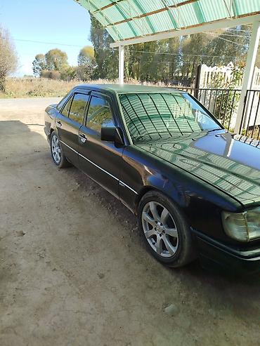 машина салон: Mercedes-Benz W124: 1994 г., 2.8 л, Механика, Бензин, Седан — 1