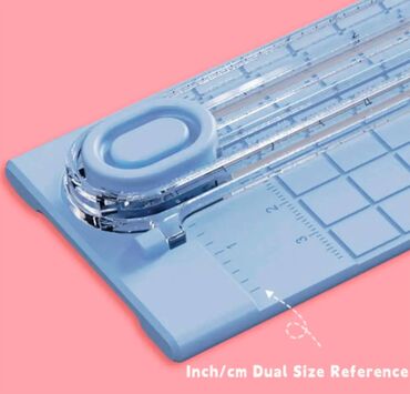 Ostali ručni alati: Novi A3 trimer za papir. Putanja noža 29.8 cm. Dimenzije table 33 x 6 — 7